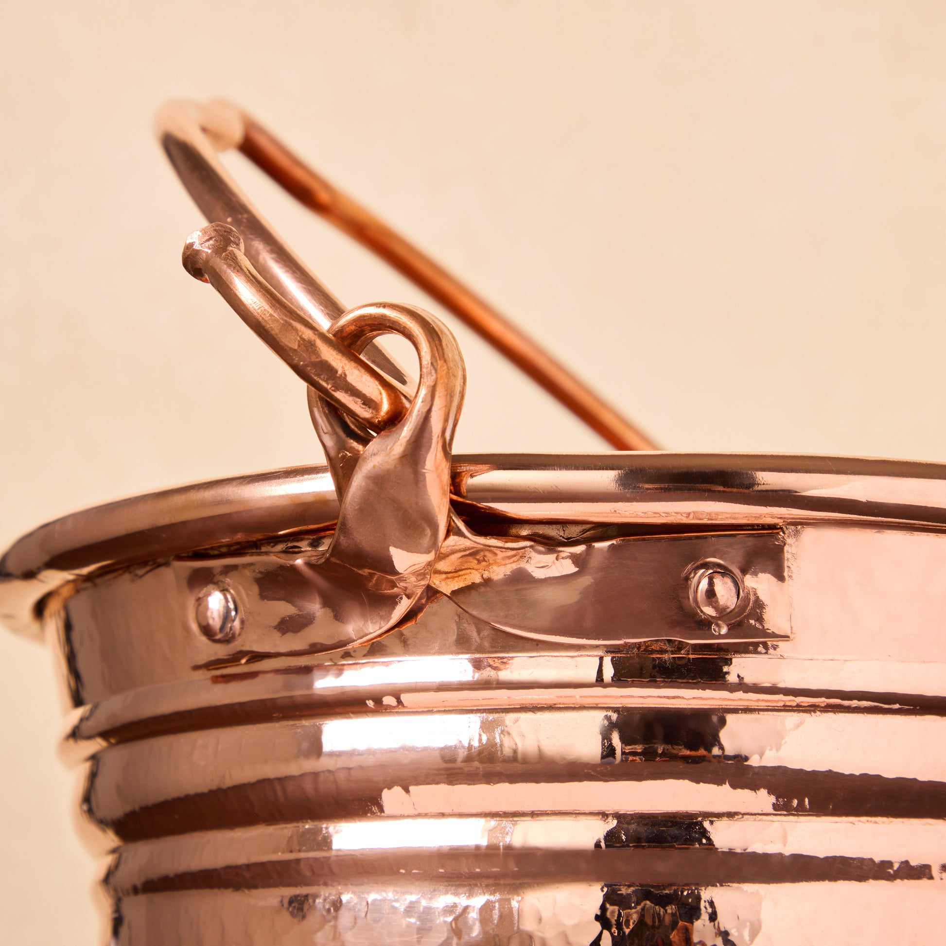 Hammered Medium Wine Bucket and copper  handles, from Ruffoni Historia collection