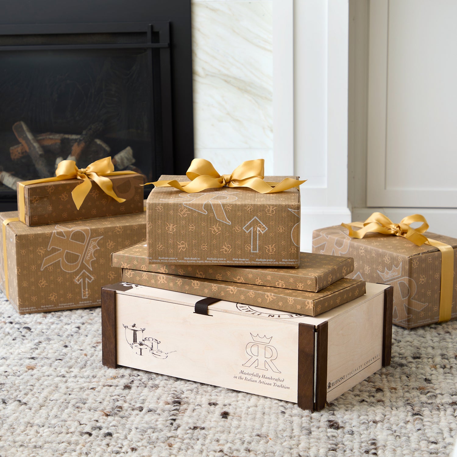 From demanding chefs to cheese lovers, surprise your loved ones with Italian heirloom quality.