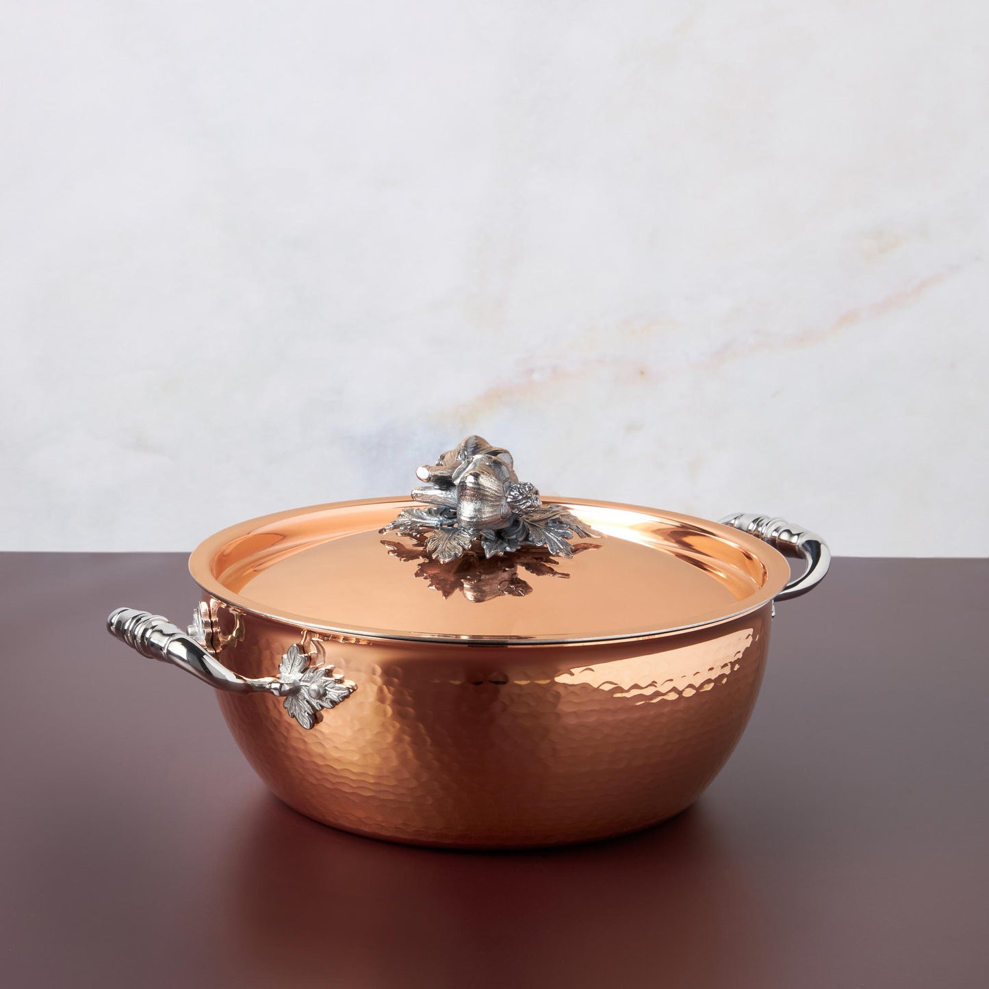 Opus Cupra hammered copper with stainless steel lining and decorated silver-plated lid knob finial from Ruffoni