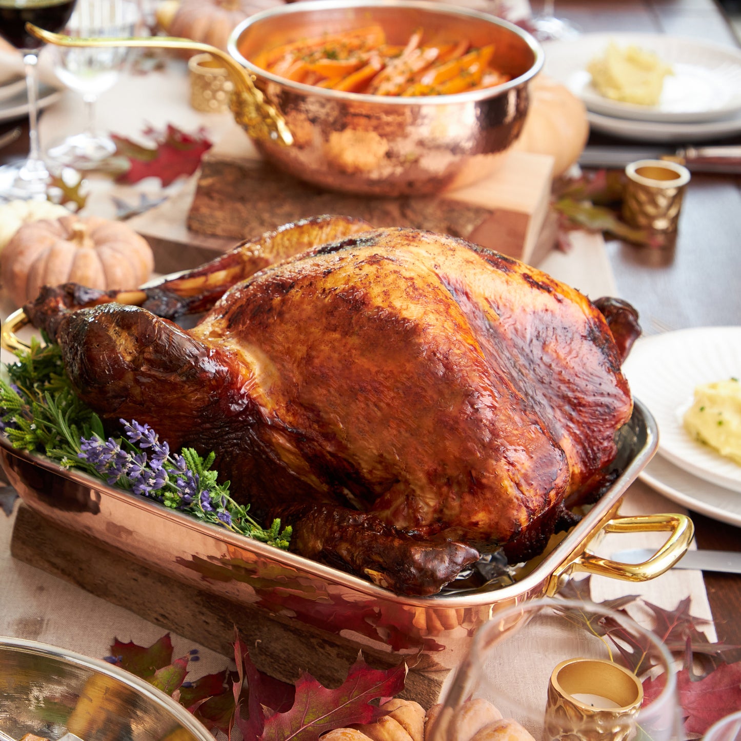 Hammered copper 5.5 Rectangular Roaster lined with high purity tin applied by hand over fire and bronze handles, from Ruffoni Historia collection