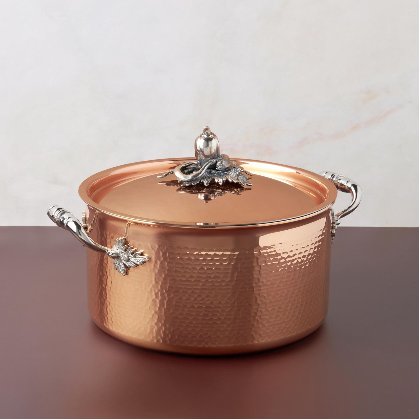 Opus Cupra hammered copper pot with stainless steel lining and decorated silver-plated lid knob finial from Ruffoni