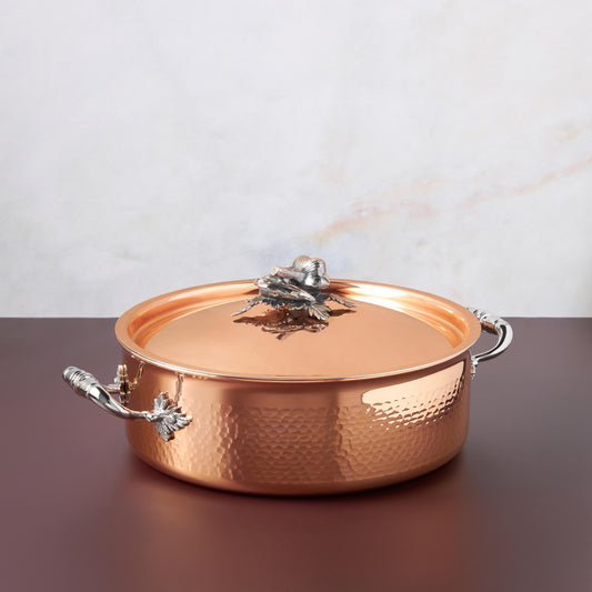 Opus Cupra hammered copper  with stainless steel lining and decorated silver-plated lid knob finial from Ruffoni