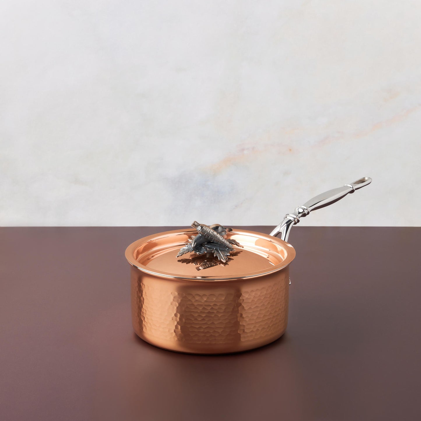 Small saucepan Opus Cupra hammered copper with stainless steel lining and decorated silver-plated lid knob finial from Ruffoni