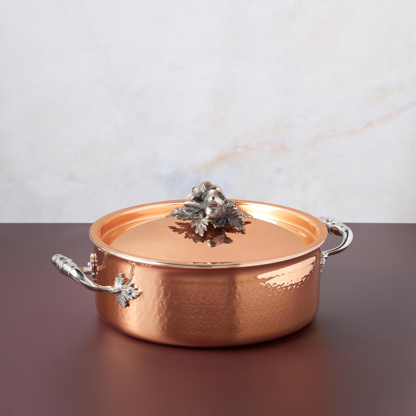 Braiser with lid in hammered copper from Ruffoni