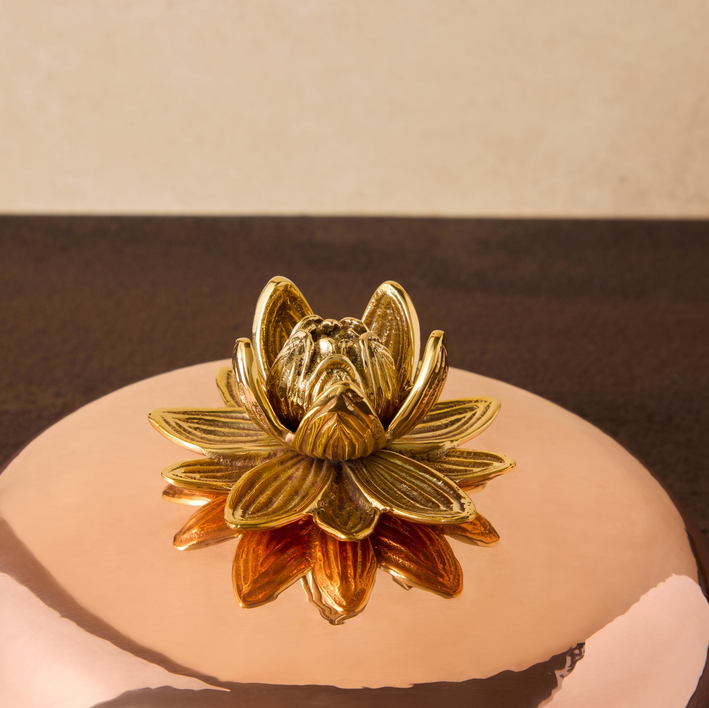 Tea Kettle lotus finial