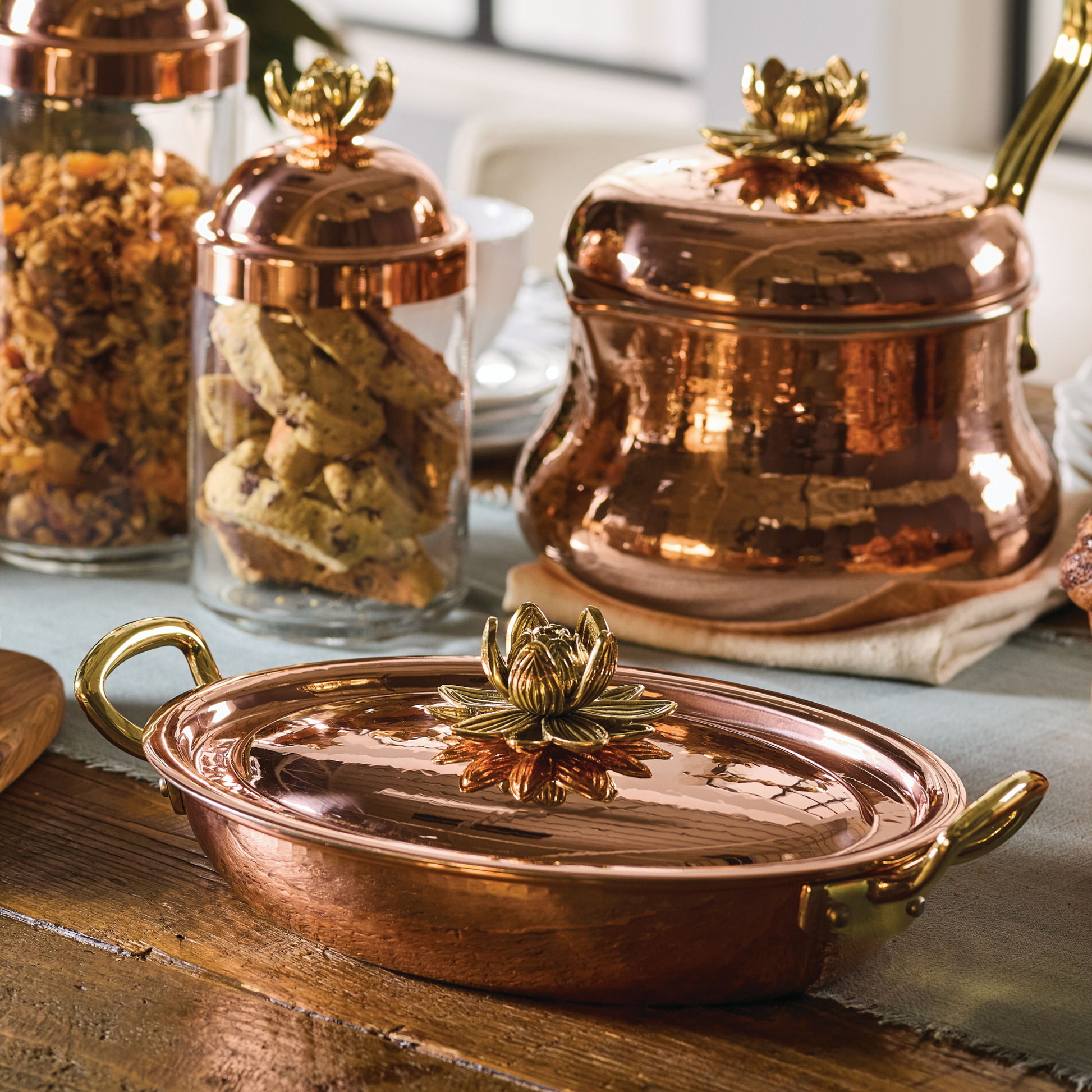 Ruffoni Copper Lotus Oval Roaster 10” - Historia – Ruffoni US Ruffoni Copper Lotus Oval Roaster 10” - Historia – Ruffoni US
