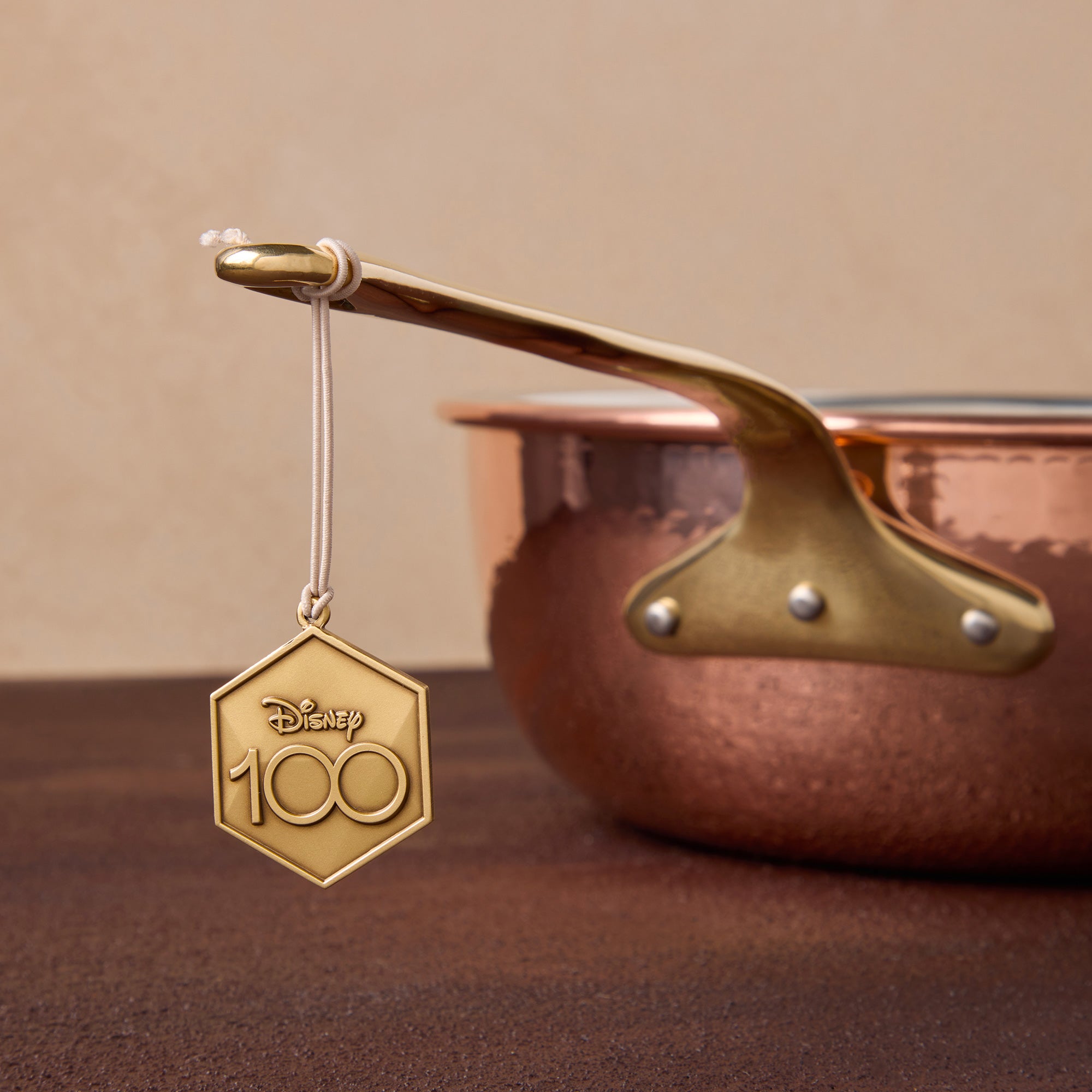 Minnie Mouse Chef Pan 4 QT - Disney 100 Collection – Ruffoni US