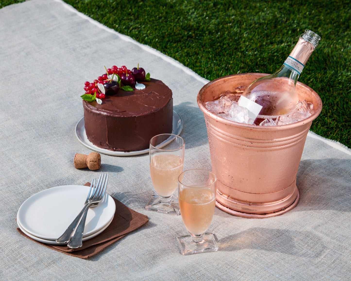 Hammered copper small wine Bucket,  from Ruffoni Historia collection