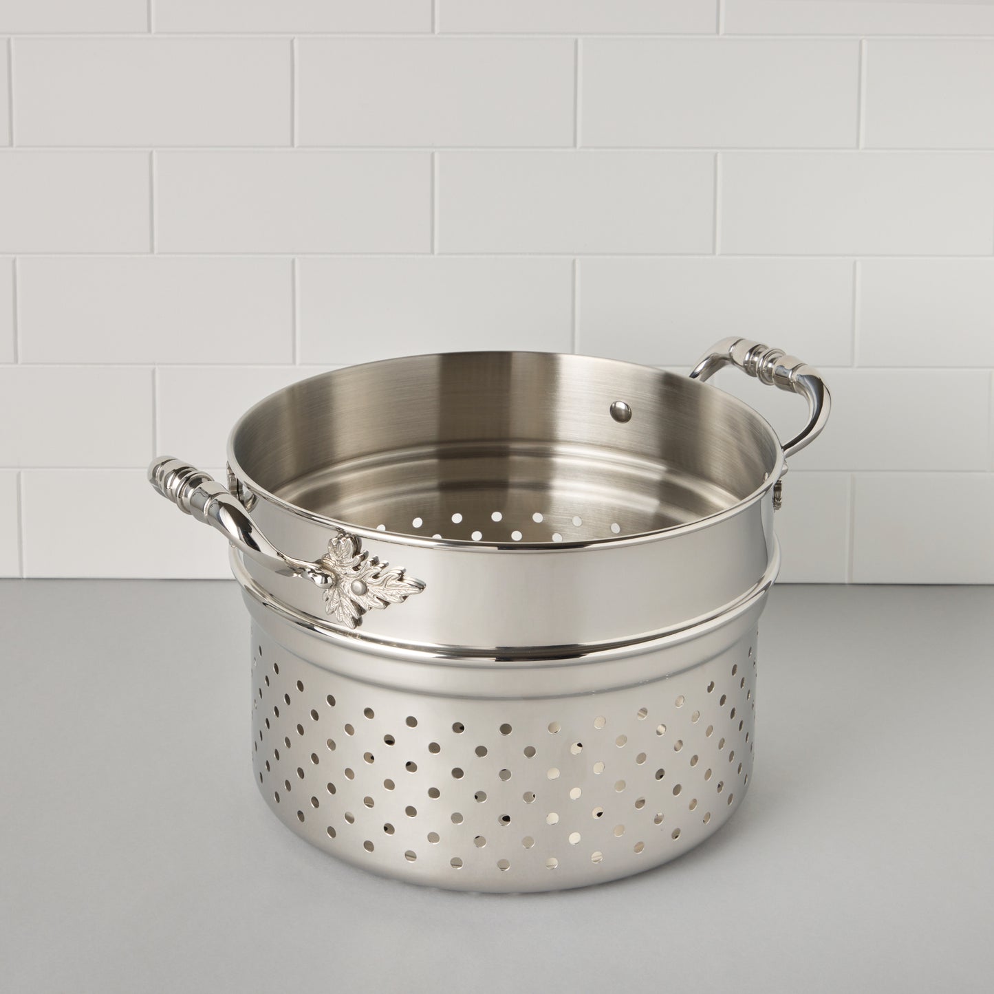Ruffoni stainless steel insert for cooking pasta with the Opus Prima 6qt Stockpot