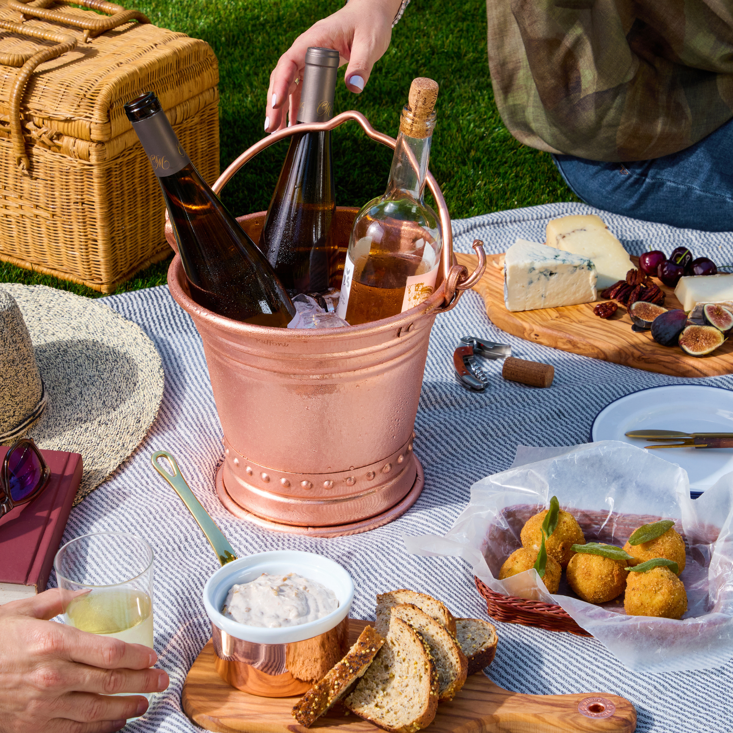 Ruffoni Speciality Cookware: Woks, Wine Buckets, & More – Ruffoni US Ruffoni Speciality Cookware: Woks, Wine Buckets, & More – Ruffoni US