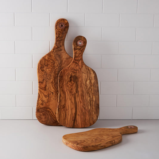 Set of 3 different sized cutting boards made in olivewood, by Ruffoni