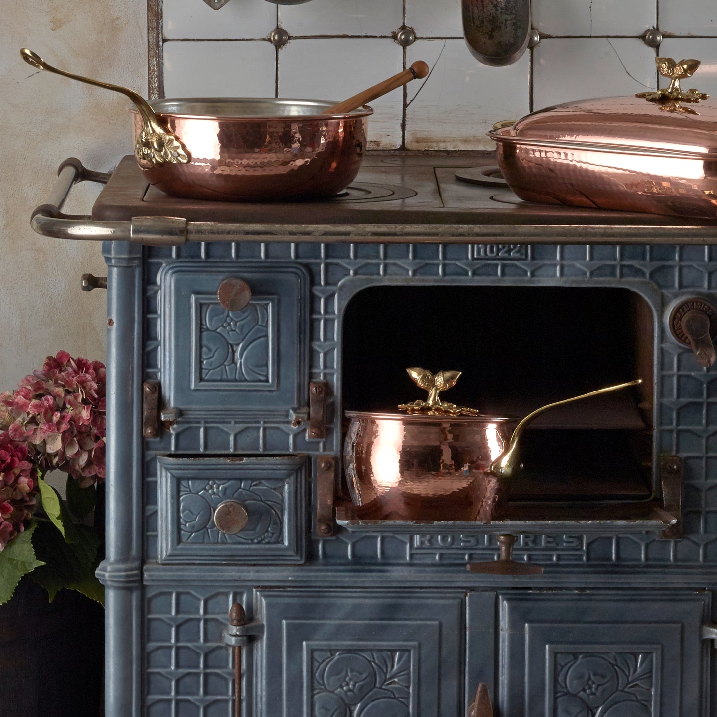 Hand-hammered copper, tin-lined saucepan from Ruffoni