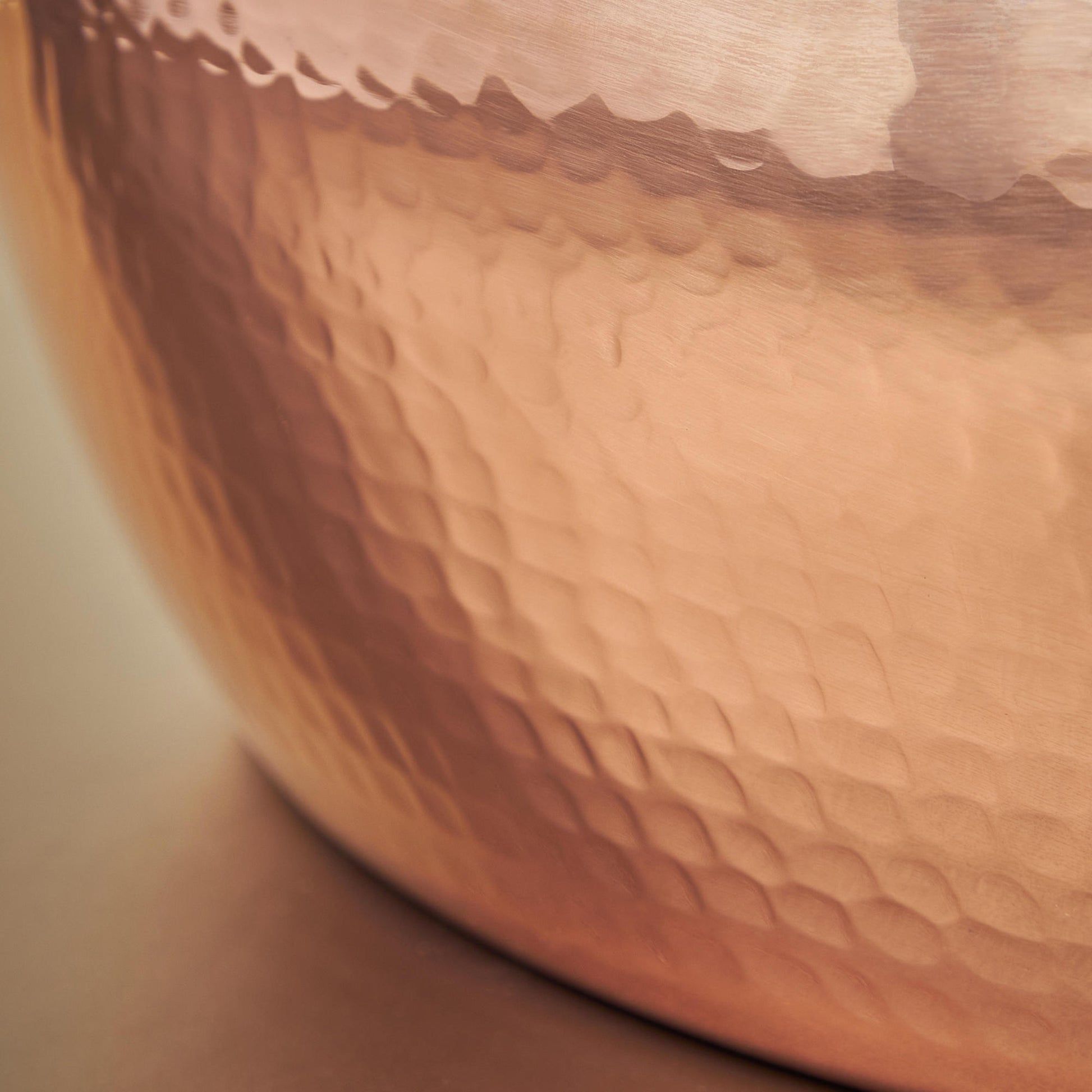 Signature hammering finish on copper Jam Pot from Ruffoni Historia, applied to ensure increased strength and lasting beauty