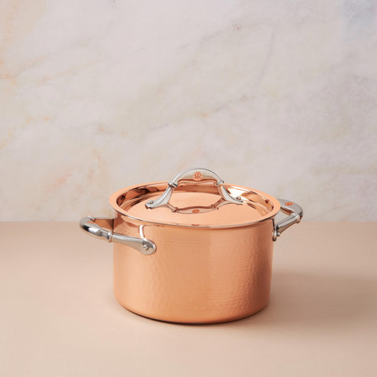 Soup pot with lid in hammered copper with stainless steel lining from Ruffoni