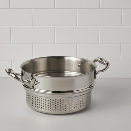 Stainless steel steamer insert to be used with both of the Opus collections by Ruffoni