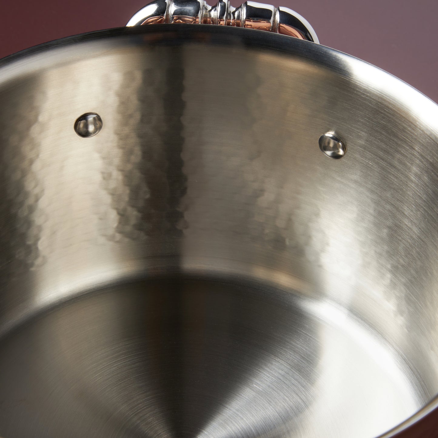 hammered stainless steel lining in large stockpot from Ruffoni